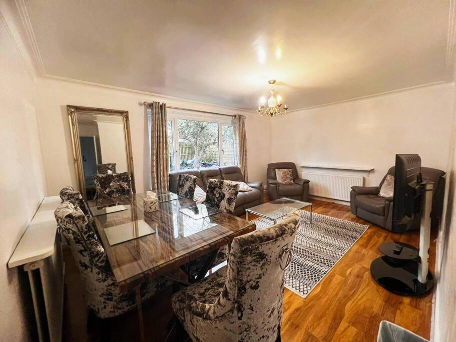 Shared House In Central Location Inverness Zewnętrze zdjęcie